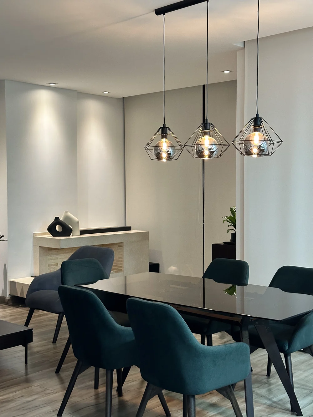 Apartment Furnishing, Bogota, Colombia: photo 1 by DALOP Design