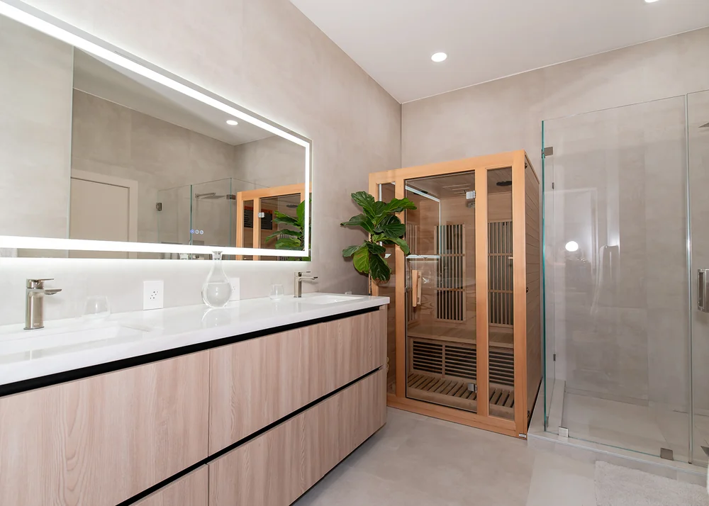 JH Residence, Bath and Sauna, Miami, Florida: photo 1 by DALOP Design