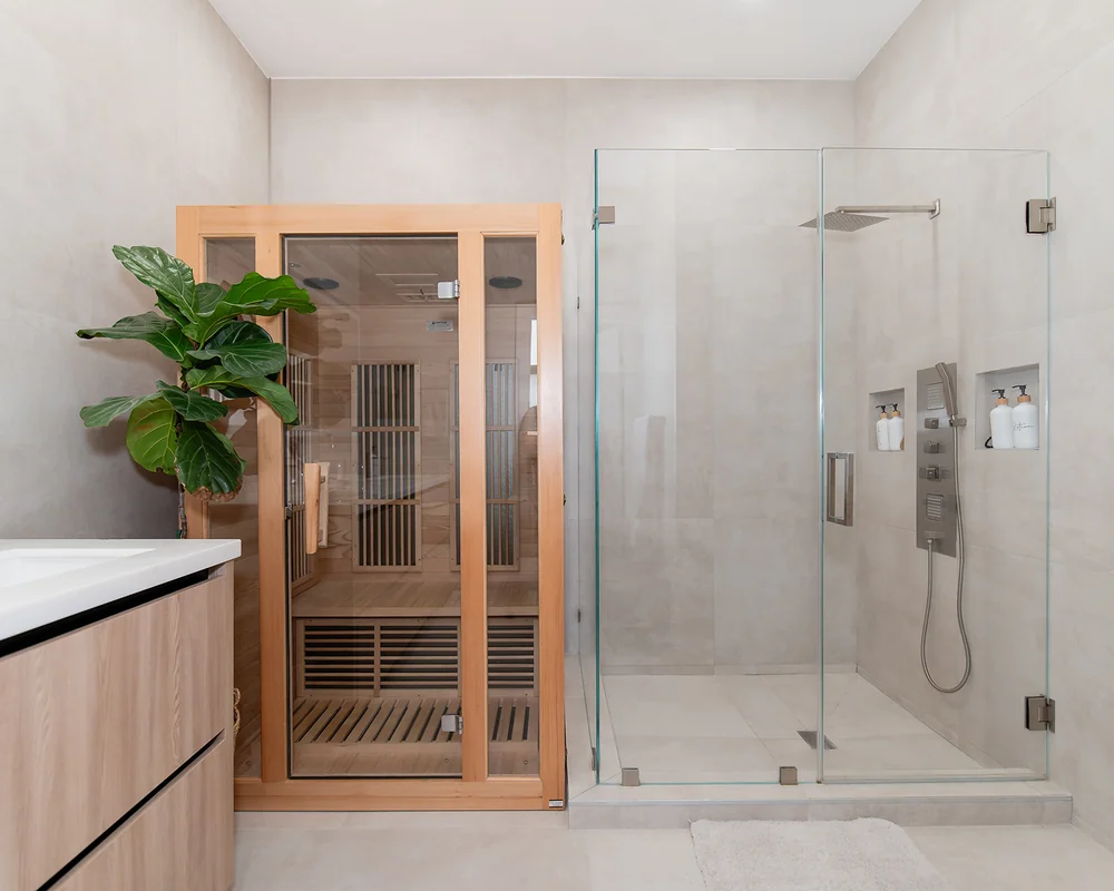 JH Residence, Bath and Sauna, Miami, Florida: photo 2 by DALOP Design