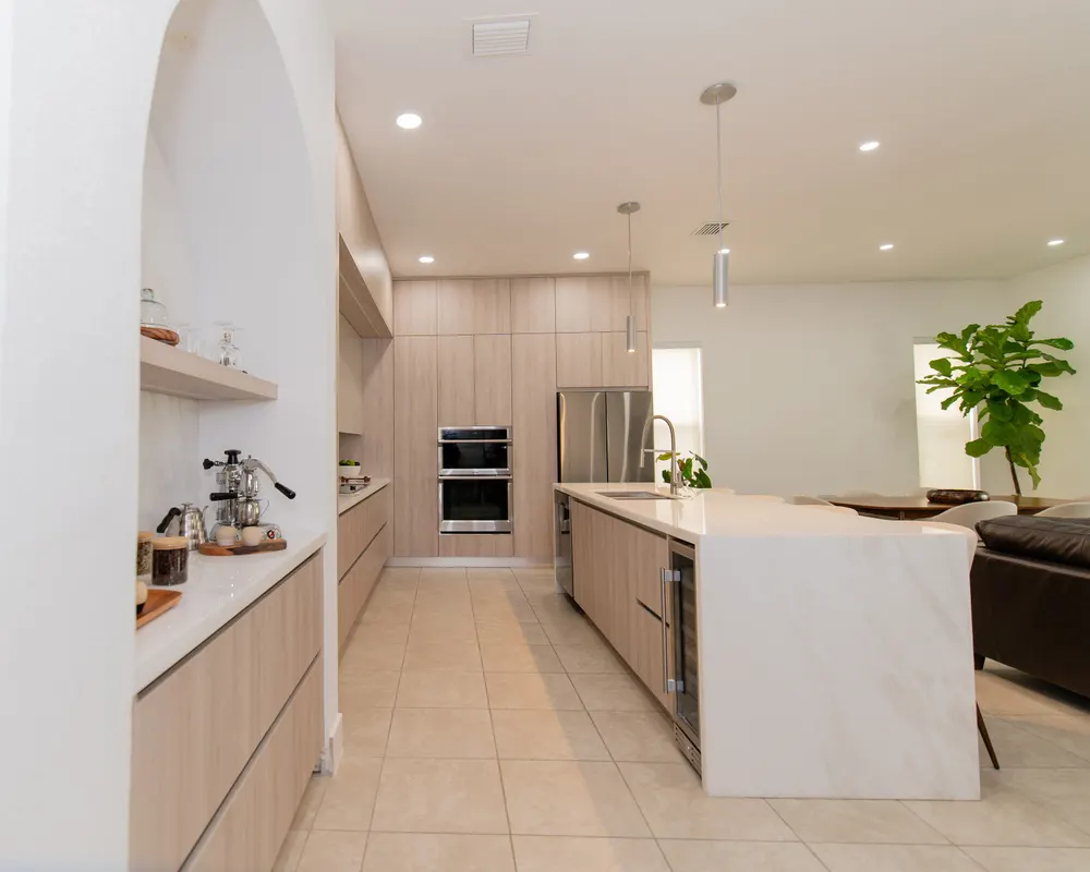JH Residence, Kitchen Remodel, Miami, Florida: kitchen photo 26 by DALOP Design