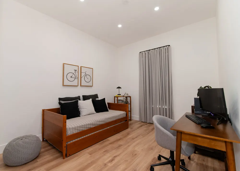 JH Residence, Secondary Rooms, Miami, Florida: home photo 1 by DALOP Design