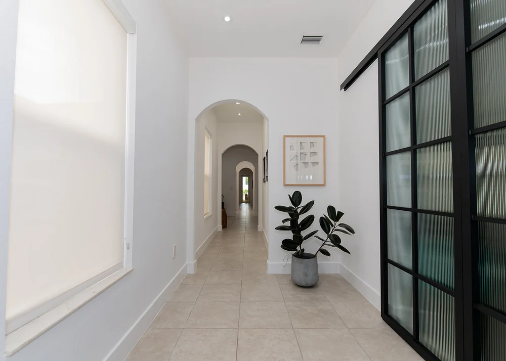 JH Residence, Secondary Rooms, Miami, Florida: home photo 8 by DALOP Design