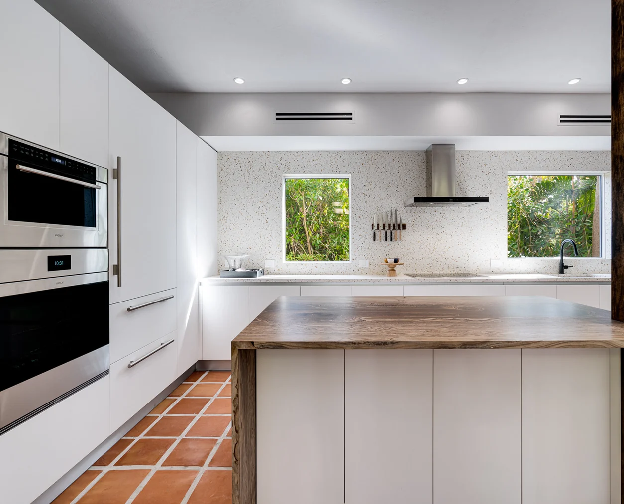 Kitchen Design, Miami Beach, Florida, by DALOP Design