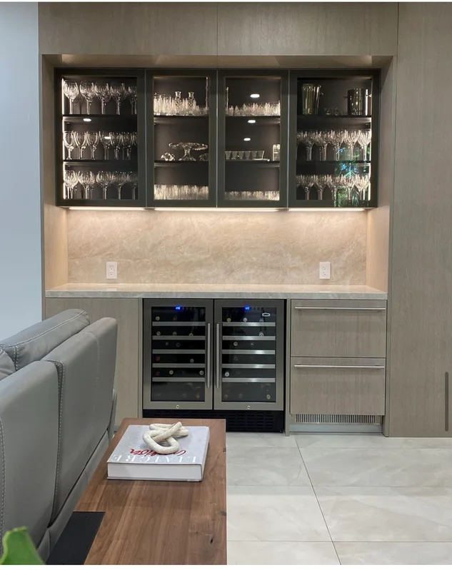 Kitchen Design, North Miami, Florida: photo 5 by DALOP Design