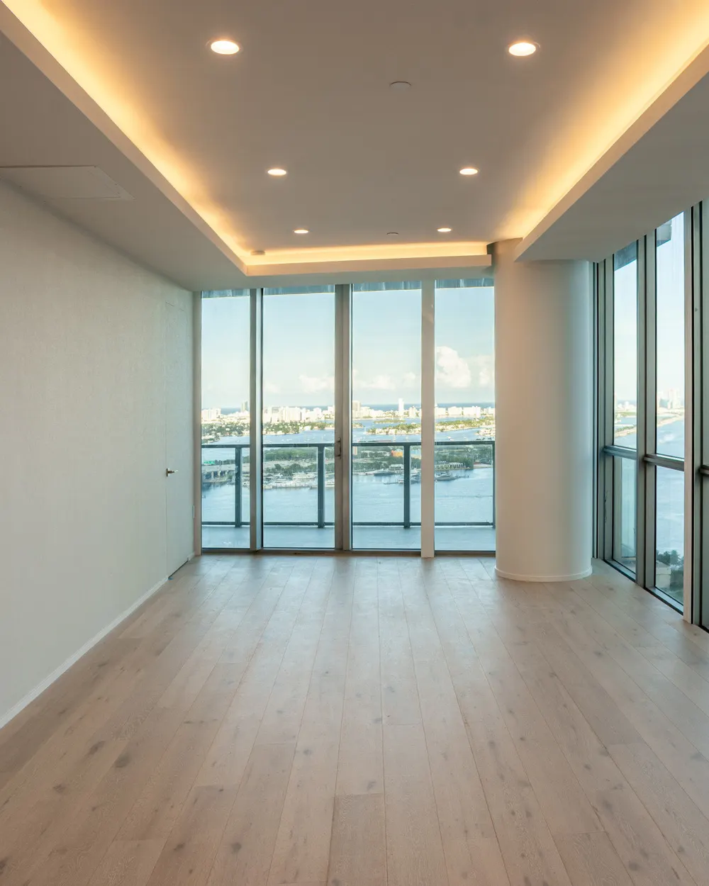 Marquis, Full Design and Renovation, Miami, Florida: home photo 12 by DALOP Design